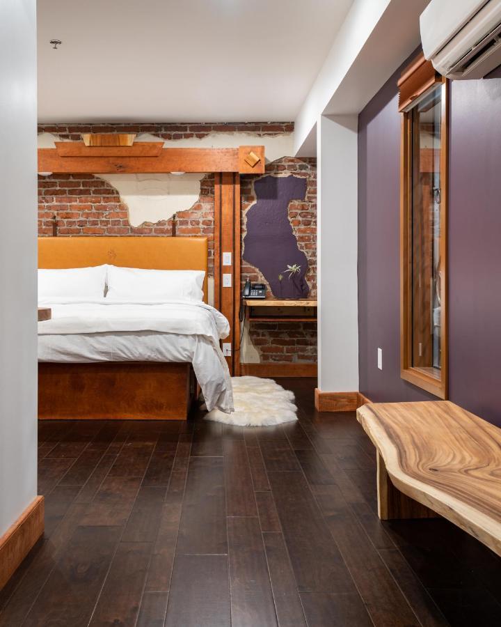 The Horton Hotel Boone Extérieur photo